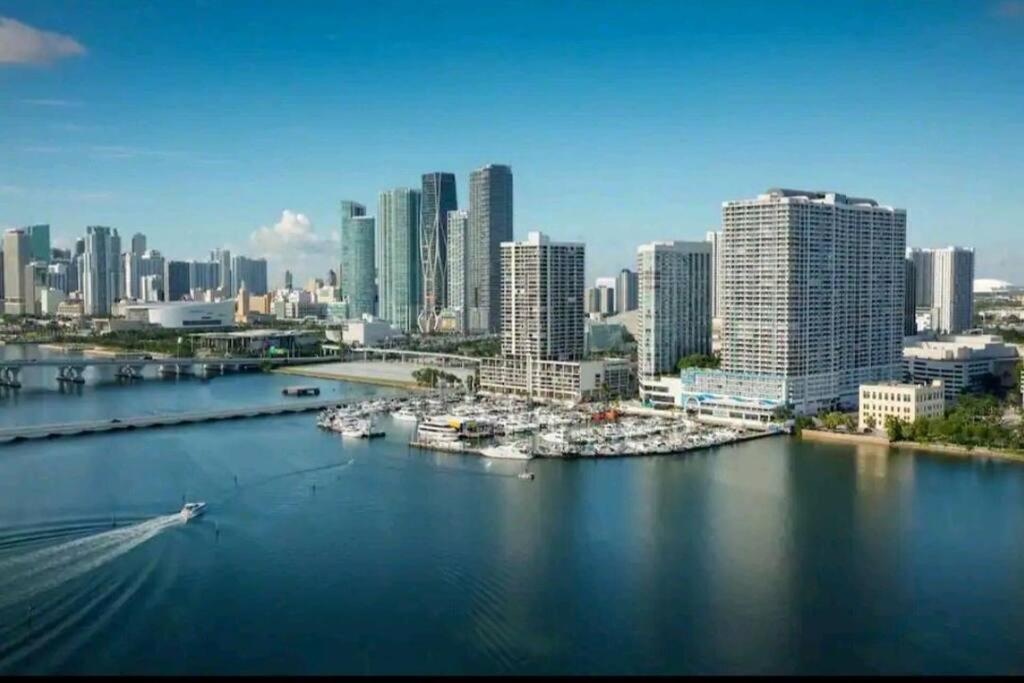 Apartament Sol Miami # 2 With Free Parking Zewnętrze zdjęcie