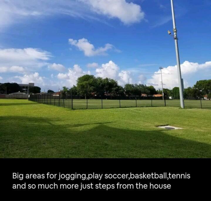 Apartament Sol Miami # 2 With Free Parking Zewnętrze zdjęcie